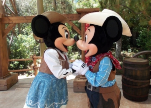 Mickey and Minnie Dancing at the Camp Minnie-Mickey Meet and Greet station
