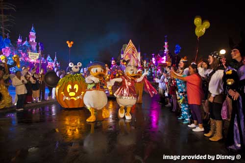 Mickey's not so scary Boo to You Parade Halloween Disney World 500