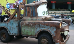 On the Hollywood Studios Orlando with Tow Mater